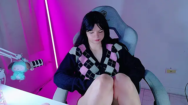 stephybrown online show from April 21, 1:42 am