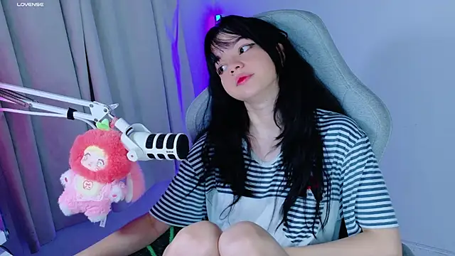 stephybrown online show from October 4, 11:39 pm