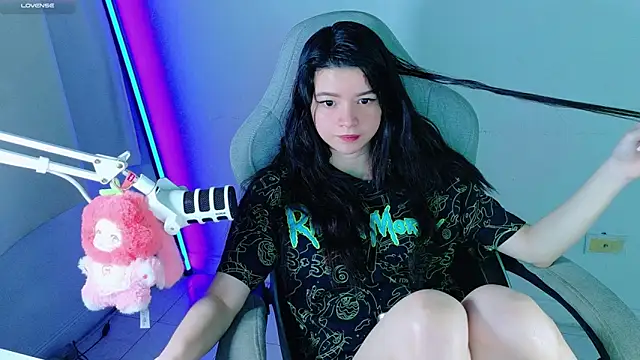 stephybrown online show from June 9, 10:00 pm