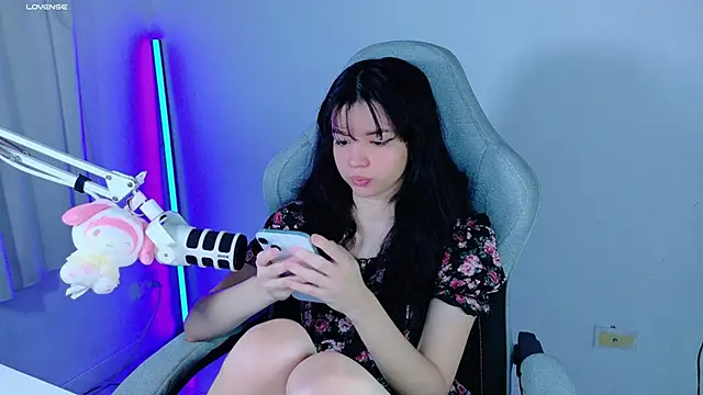 stephybrown online show from November 28, 11:49 pm