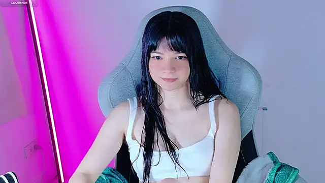 stephybrown online show from May 14, 8:39 pm