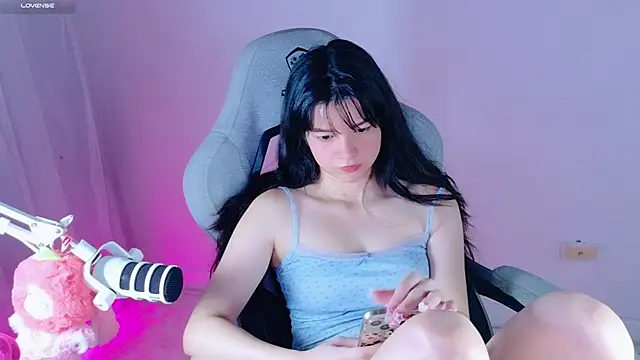 stephybrown online show from July 1, 7:58 pm