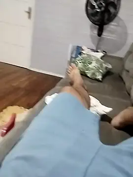 danielsafado222 online show from February 3, 2:53 am