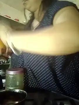 Payel-sharma online show from April 1, 7:20 am