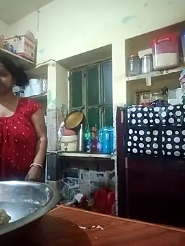 Payel-sharma online show from March 8, 4:06 pm