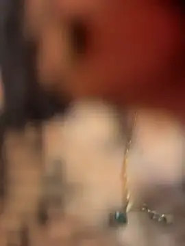 valecruz903 online show from February 16, 5:00 pm