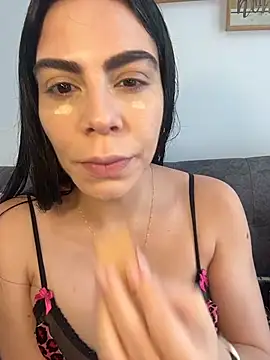 valecruz903 online show from January 14, 2:53 pm