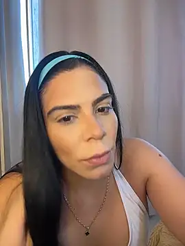 valecruz903 online show from February 21, 10:01 pm