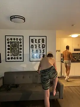 TheOnlyTwinTowers online show from February 25, 4:45 am