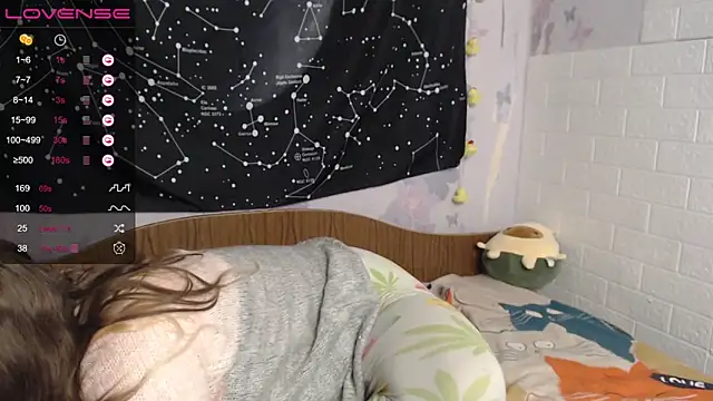 Snapshot of darling_tony chatting on October 6, 12:06 pm darling tony online show from October 6, 12:06 pm