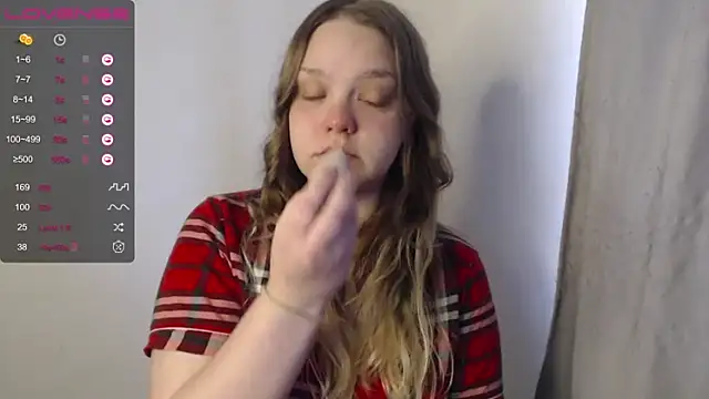 Snapshot of darling_tony chatting on September 18, 11:57 am darling tony online show from September 18, 11:57 am