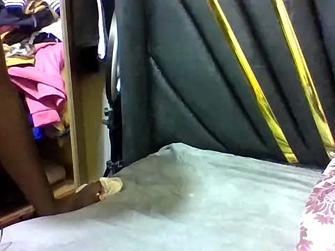 Snapshot of vilah chatting on February 13, 7:14 pm vilah online show from February 13, 7:14 pm