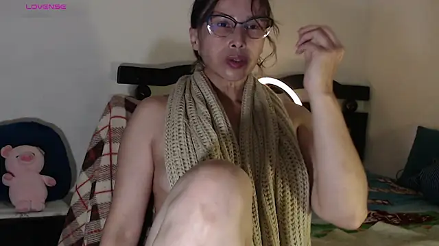 velvet lips01 online show from April 7, 7:48 pm