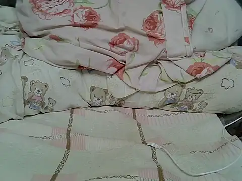 Snapshot of EbonyVallerin chatting on November 23, 4:22 am EbonyVallerin online show from November 23, 4:22 am