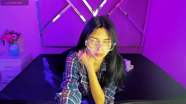 IsisRouse online show from March 19, 3:41 am