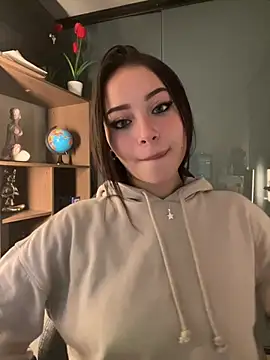 abbymnd online show from March 4, 8:24 am