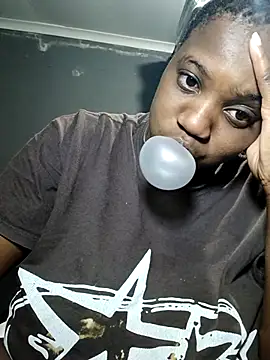 Bigchoccojugsxx online show from January 10, 10:05 pm