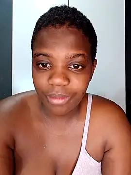 Bigchoccojugsxx online show from February 16, 9:56 pm