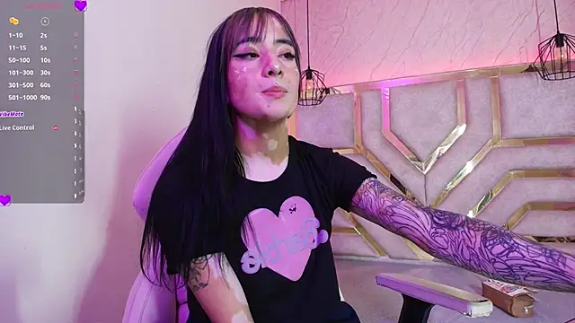 dayana harlow2 online show from November 12, 1:10 am