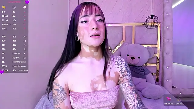 dayana harlow2 online show from January 15, 7:50 pm