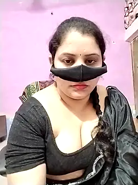 Snapshot of Ruksar-Pathan chatting on January 18, 6:11 pm Ruksar-Pathan online show from January 18, 6:11 pm