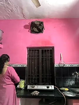 Snapshot of Ruksar-Pathan chatting on November 18, 2:53 pm Ruksar-Pathan online show from November 18, 2:53 pm