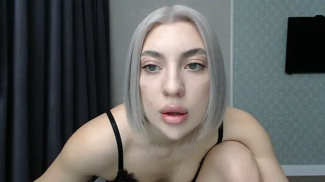 hot-sasha9 online show from February 4, 5:12 pm