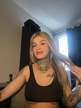 bbholli online show from January 6, 8:57 pm