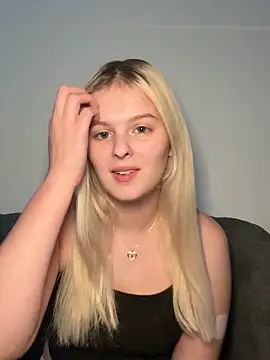 Allylove03 online show from February 9, 3:21 pm