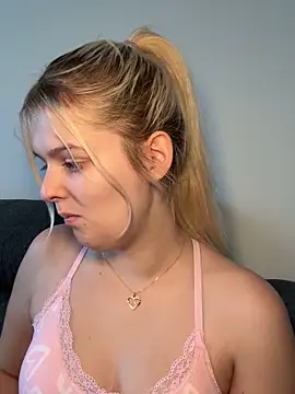 Allylove03 online show from February 13, 1:11 pm