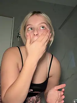 Allylove03 online show from February 6, 5:03 am