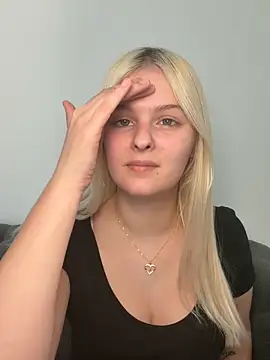 Allylove03 online show from April 13, 2:10 pm