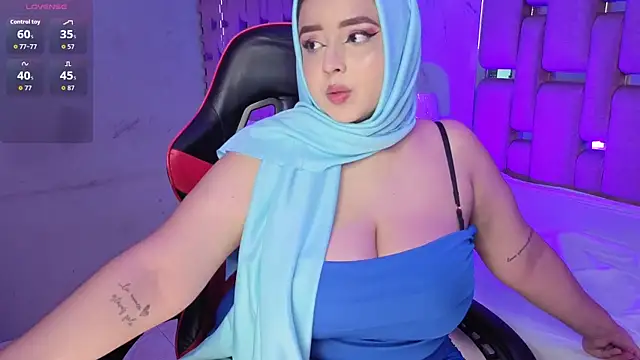 Snapshot of ThanaSaadi chatting on November 26, 5:29 am ThanaSaadi online show from November 26, 5:29 am