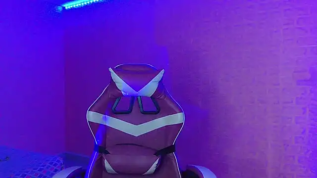 Ms-Zoehans online show from January 9, 11:33 pm