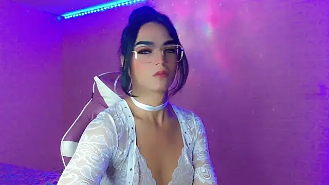 Ms-Zoehans online show from January 7, 9:53 pm