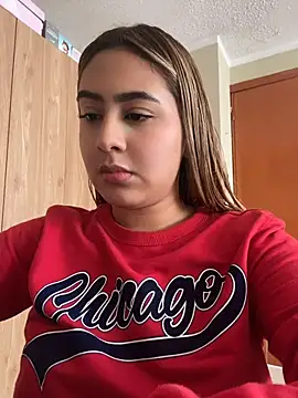 Snapshot of Miabonnett_ chatting on June 30, 3:01 pm Miabonnett online show from June 30, 3:01 pm