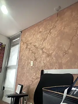 Miabonnett  online show from December 17, 12:21 pm