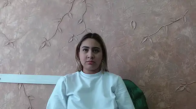 Miabonnett  online show from March 3, 6:13 pm