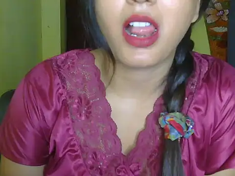 Snapshot of Model-Tanya chatting on March 16, 6:01 pm Model-Tanya online show from March 16, 6:01 pm