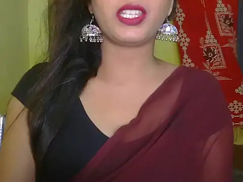 Snapshot of Model-Tanya chatting on February 20, 1:30 pm Model-Tanya online show from February 20, 1:30 pm