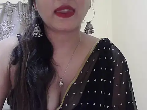 Model-Tanya online show from March 22, 3:46 pm