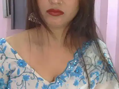 Snapshot of Model-Tanya chatting on February 7, 2:47 pm Model-Tanya online show from February 7, 2:47 pm