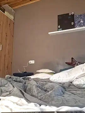 unicka65 online show from November 22, 8:57 am