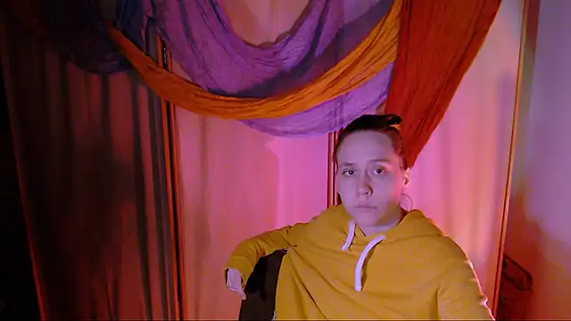 Malinax online show from December 1, 10:43 pm