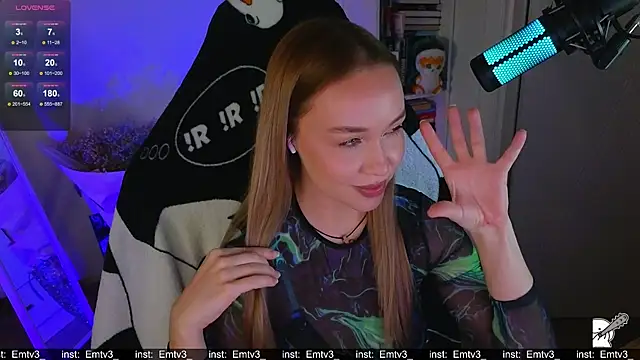 Emili1- online show from December 16, 4:22 pm