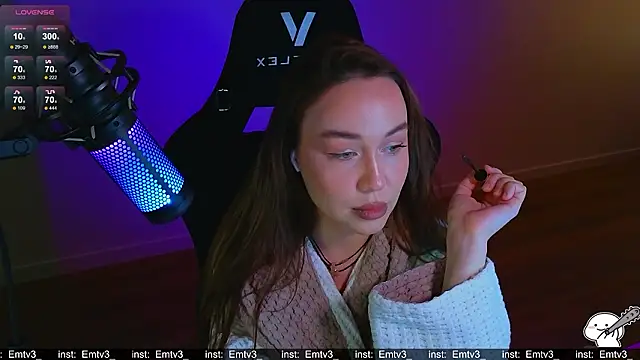 Emili1- online show from March 19, 10:48 am