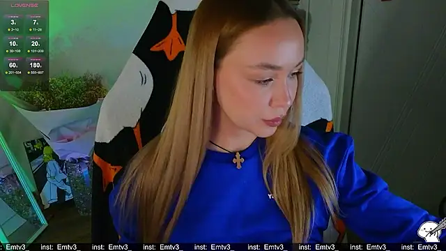 Emili1- online show from January 15, 12:30 pm