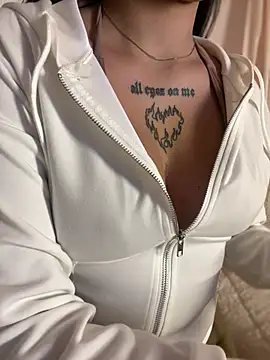 eva elifee online show from April 1, 2:46 am