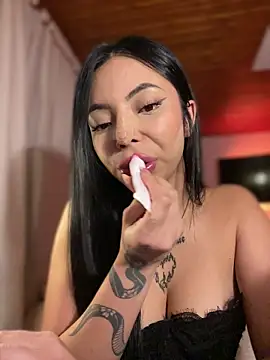 eva elifee online show from October 30, 2:32 am