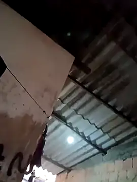 Snapshot of Grazzy85 chatting on February 3, 11:42 am Grazzy85 online show from February 3, 11:42 am